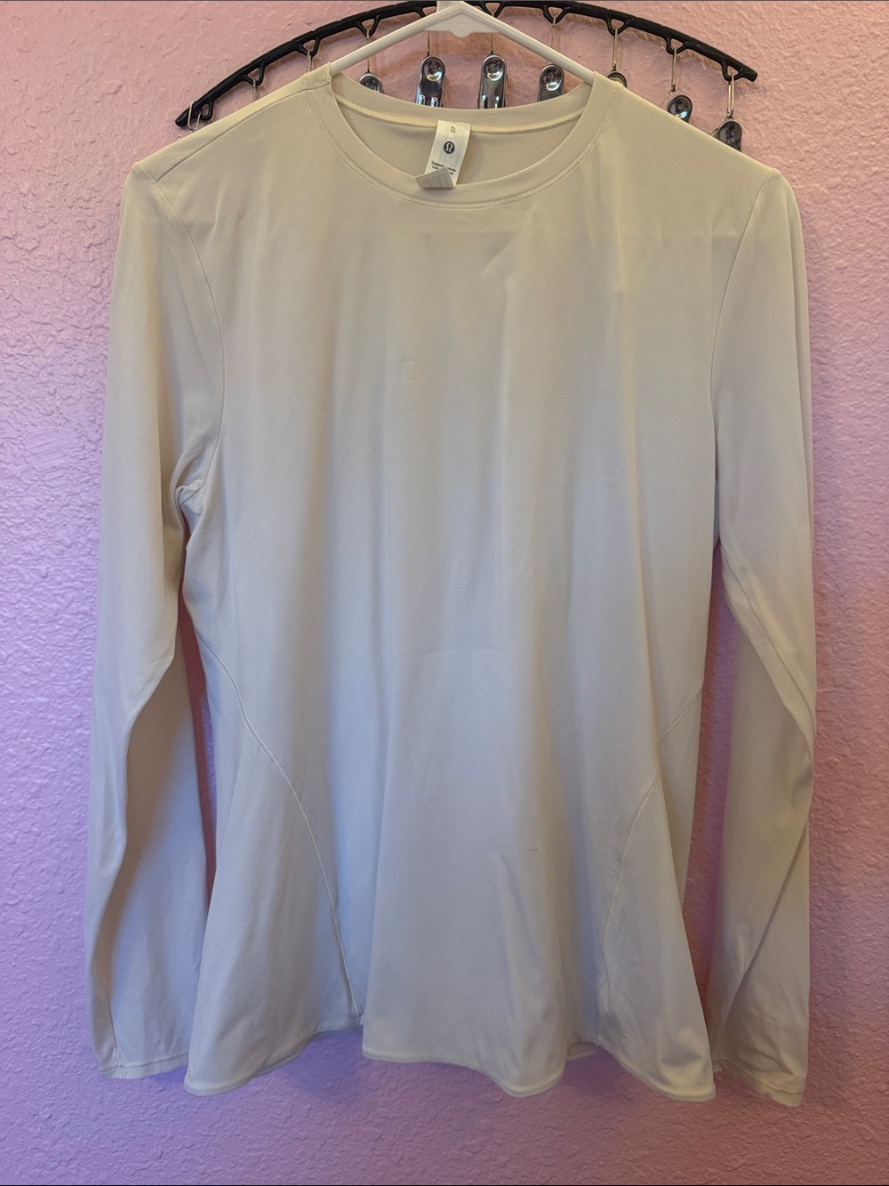 Lululemon women’s. Customer return never worn no tag Performance Shirt - Cream